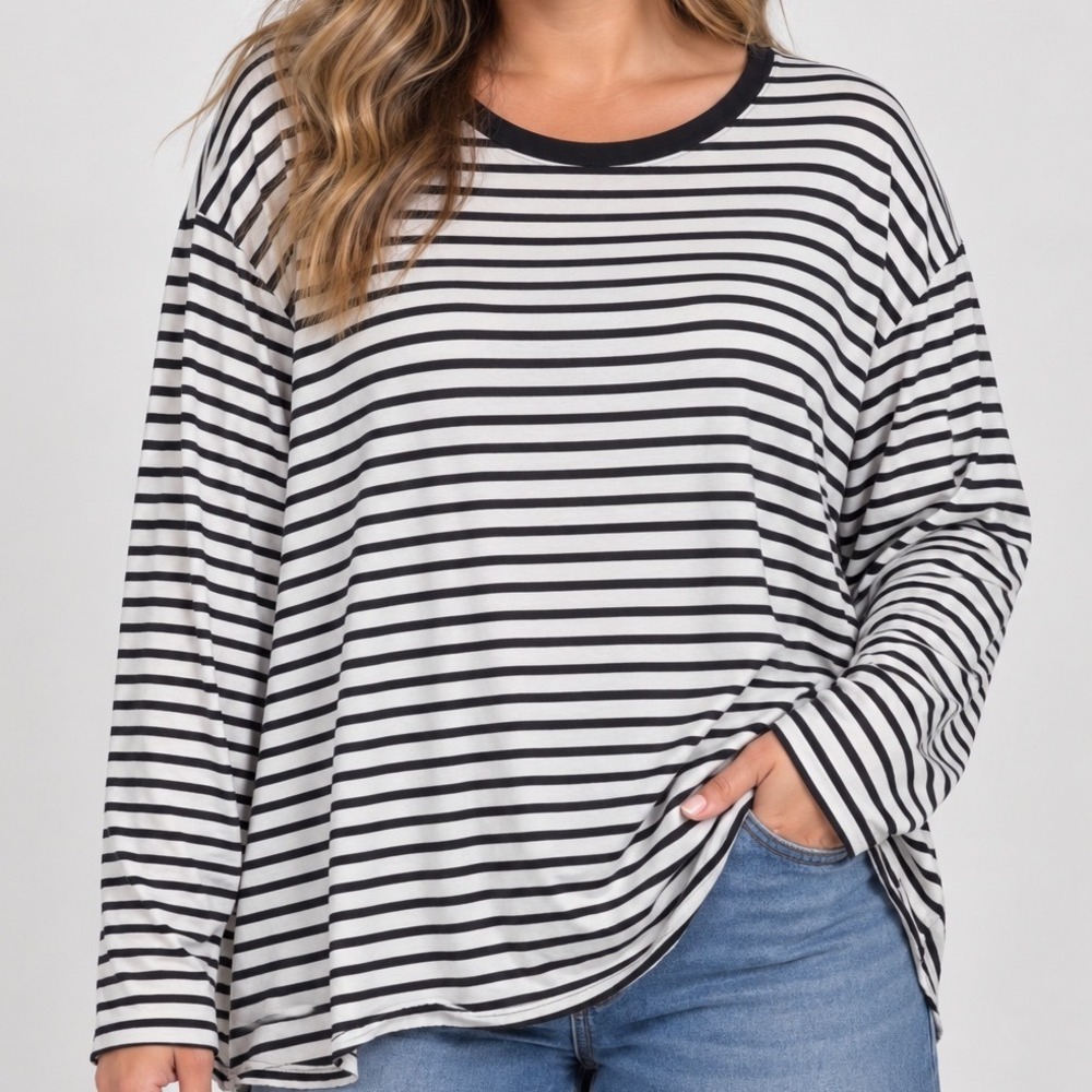 PacSun Women XL Black White Striped Oversized Scallop Hem Long Sleeve Top